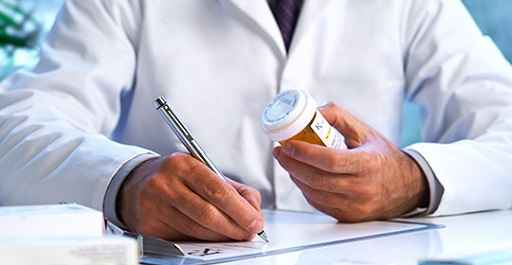 45% Doctors In India Are Writing Incomplete Prescriptions: ICMR Survey Report