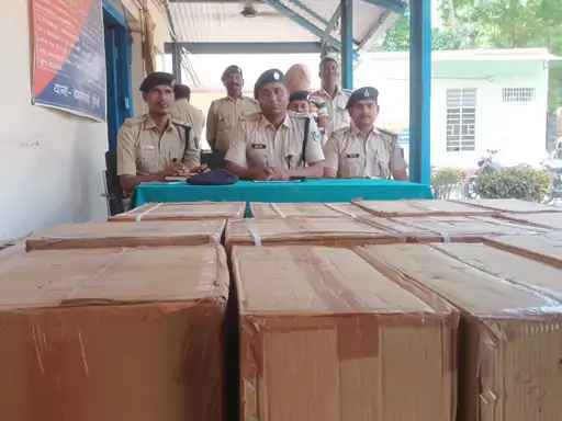 5,360 Cough Syrup Bottles And 11,600 Intoxicating Injections Seized In Barabanki