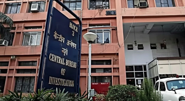 Bribe of Rs 3 crore: Delhi Police inspector held, senior public servant under CBI scanner