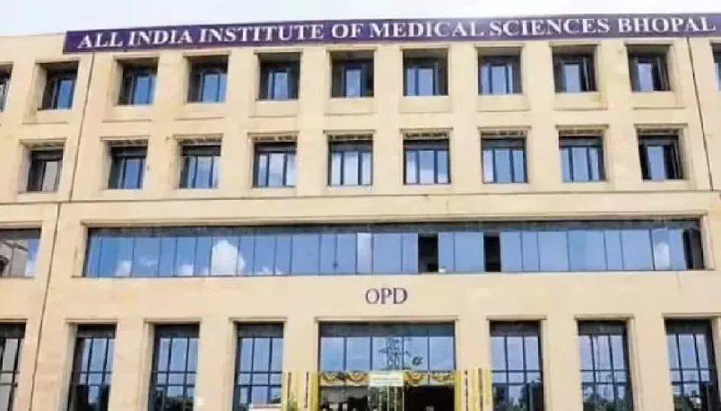 Two nurses at AIIMS Bhopal booked for giving wrong injection to child cancer patient that caused his death