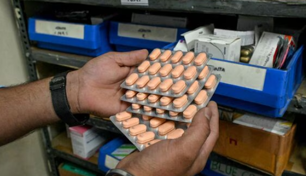 Drug regulator orders fresh safety labels for five common antimicrobials